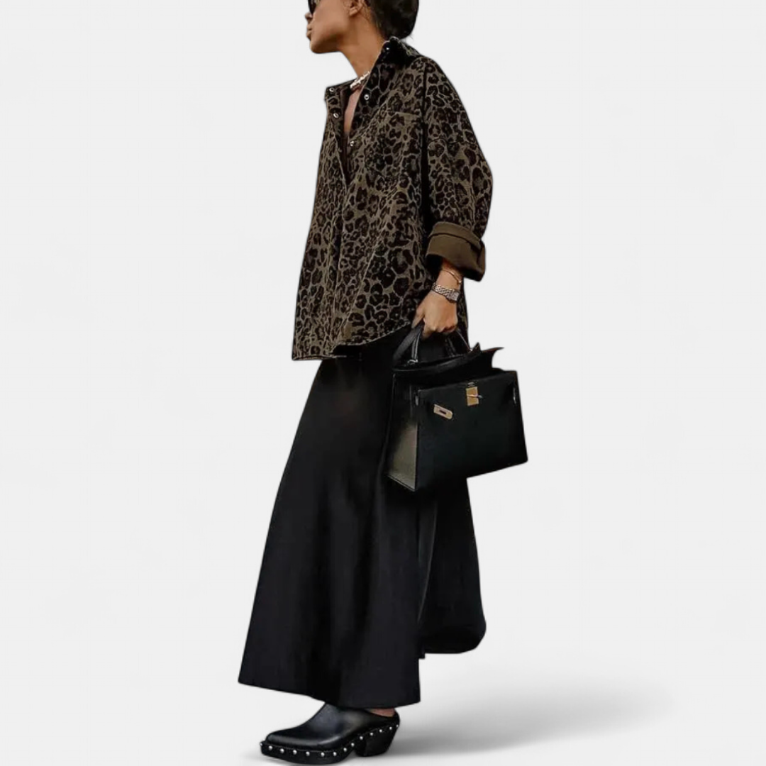 Leonora™ – Vintage Leopard Print Blouse