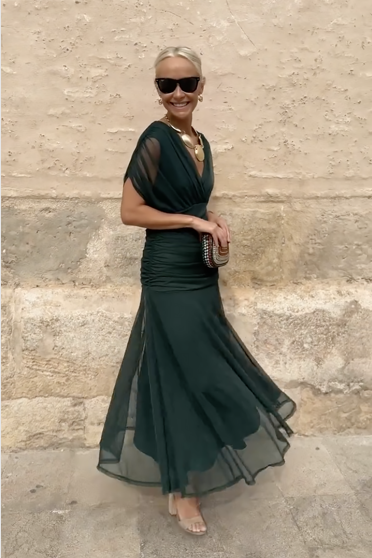 Lorenza™ | Elegant Maxi Dress with V-Neck