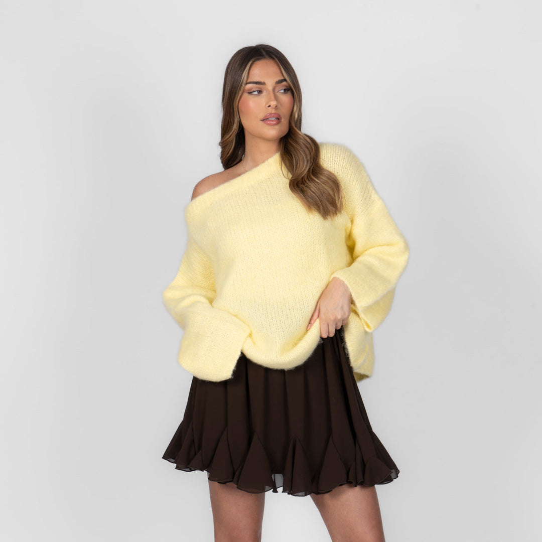 Jane | Ultra-Soft Off-Shoulder Knit