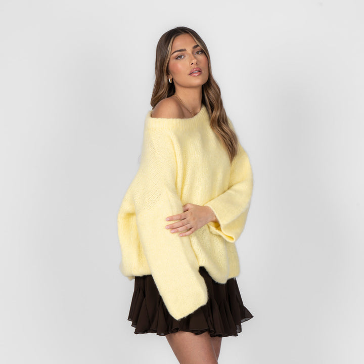 Jane | Ultra-Soft Off-Shoulder Knit