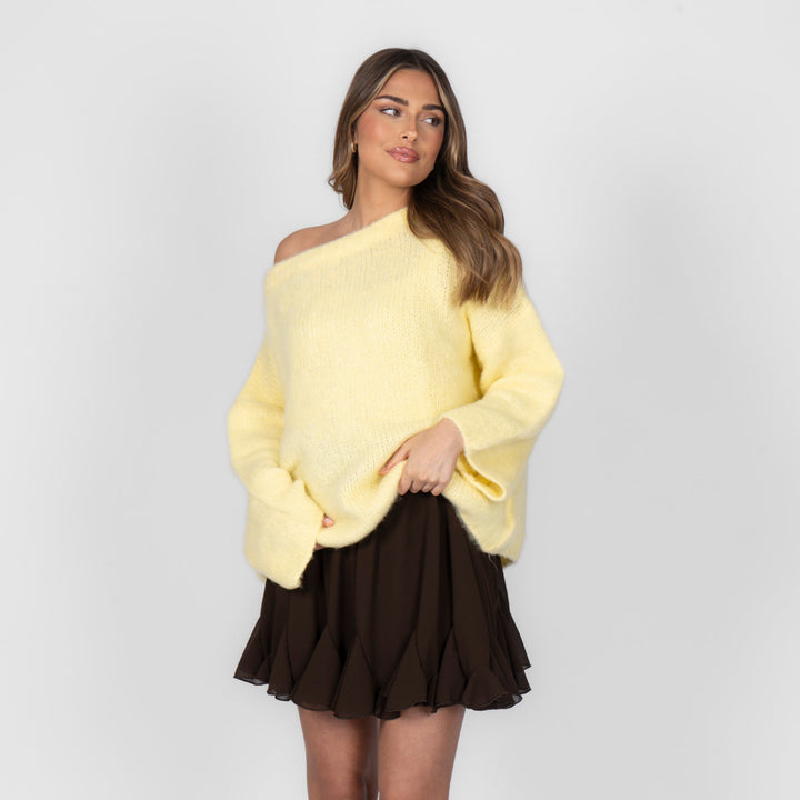 Jane | Ultra-Soft Off-Shoulder Knit