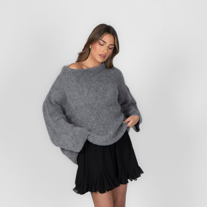 Jane | Ultra-Soft Off-Shoulder Knit