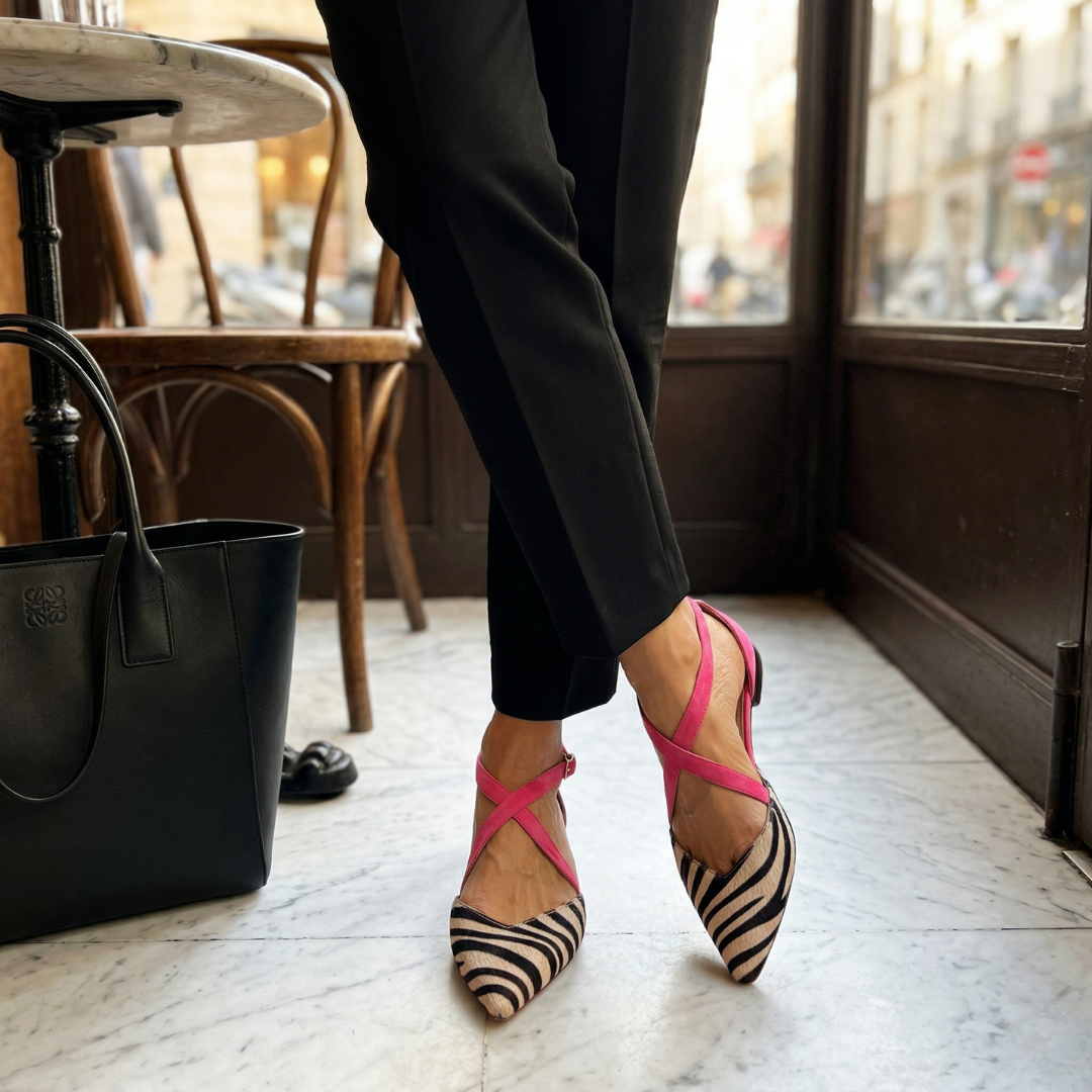 Fern - Ballet Flats with Straps.