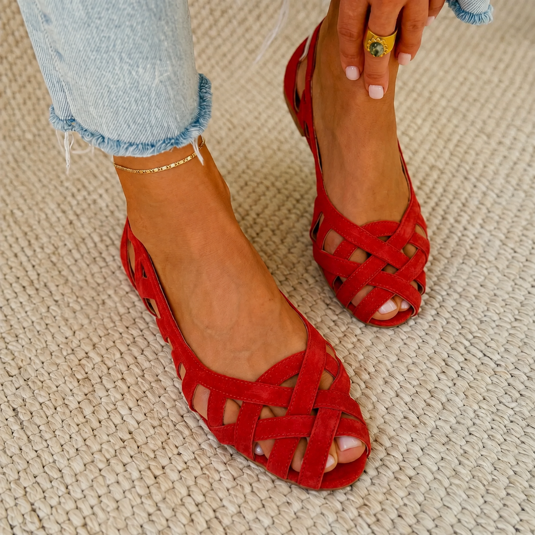 Jenefer™ Lightweight Comfort Sandals.