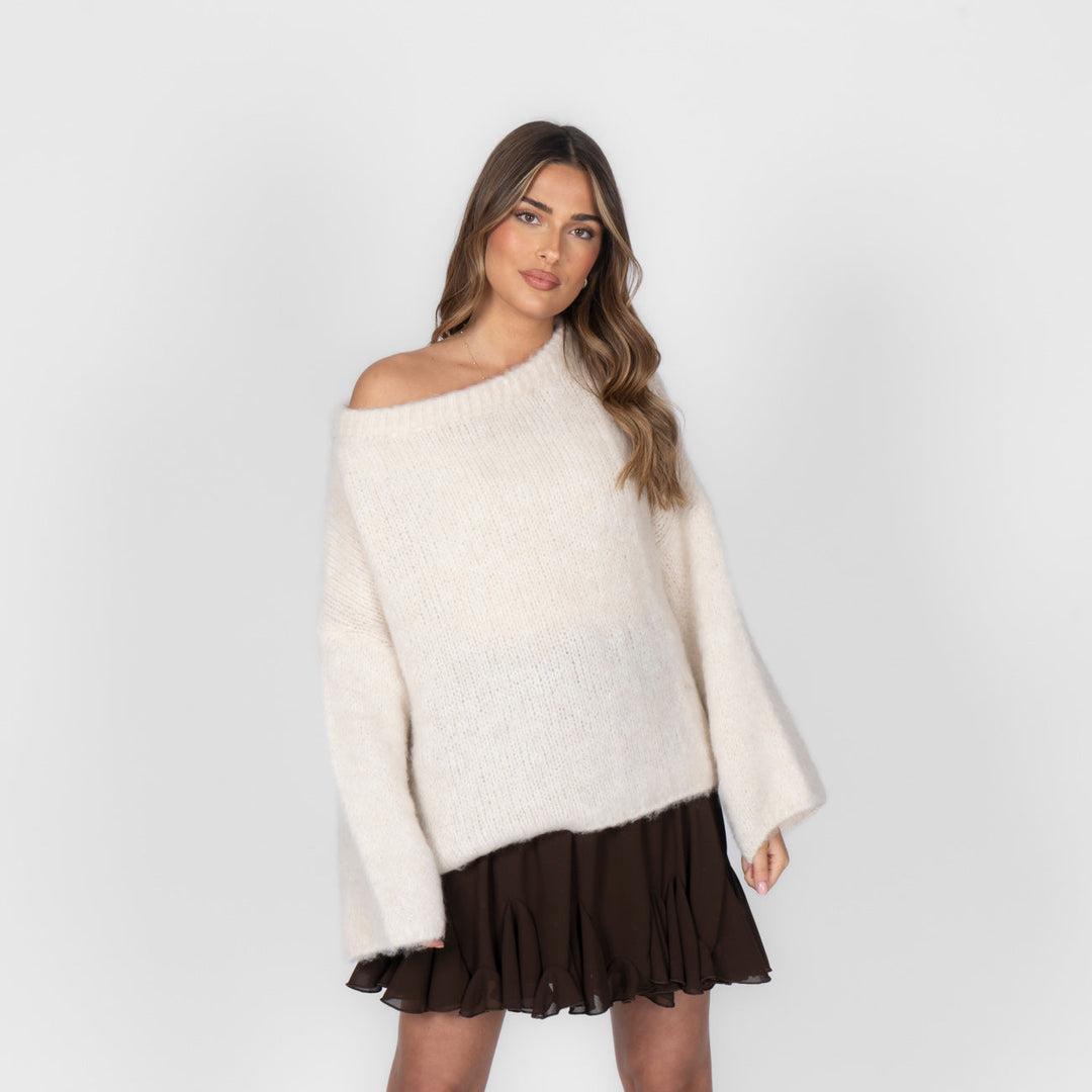 Jane | Ultra-Soft Off-Shoulder Knit