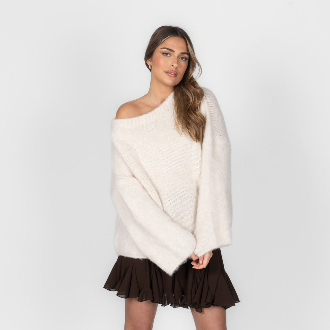 Jane | Ultra-Soft Off-Shoulder Knit