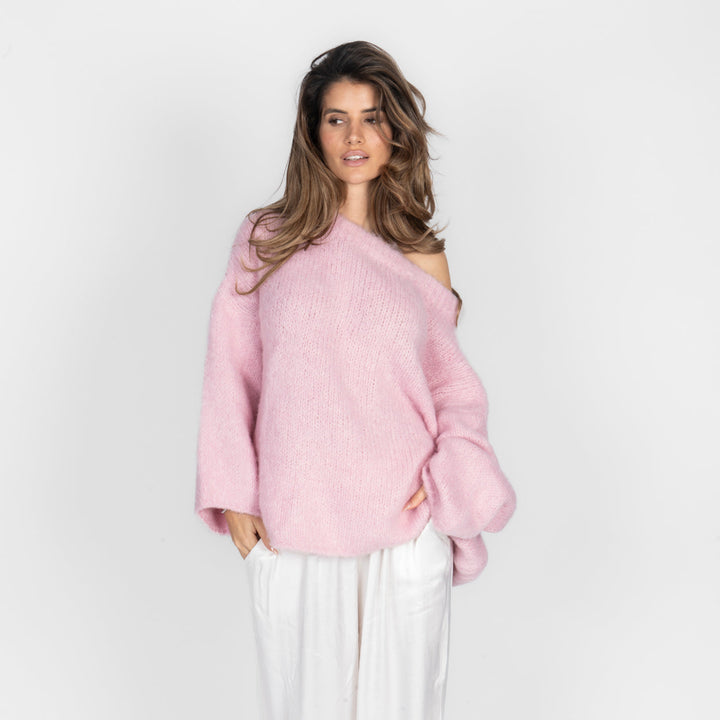 Jane | Ultra-Soft Off-Shoulder Knit