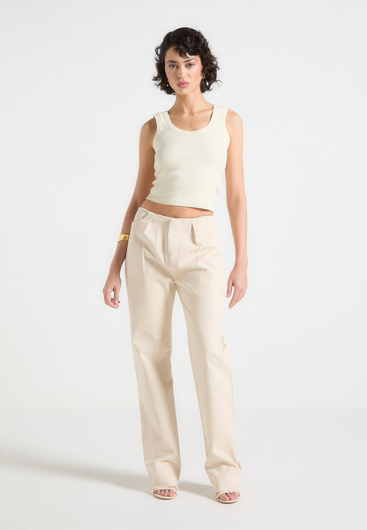 Pleated Mid Rise Straight Leg Jeans - Cream