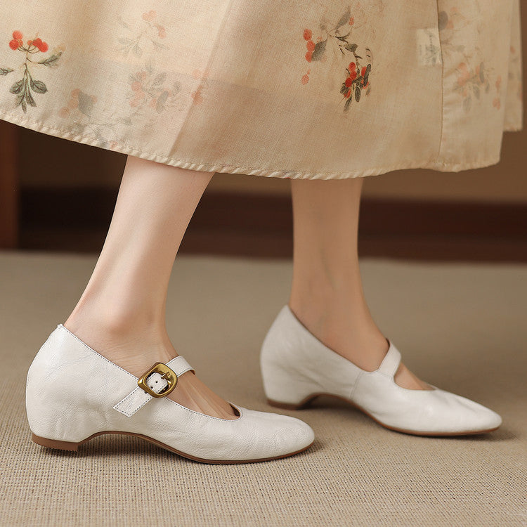 Eloise | Buckled Round-Toe Mary Jane Flats