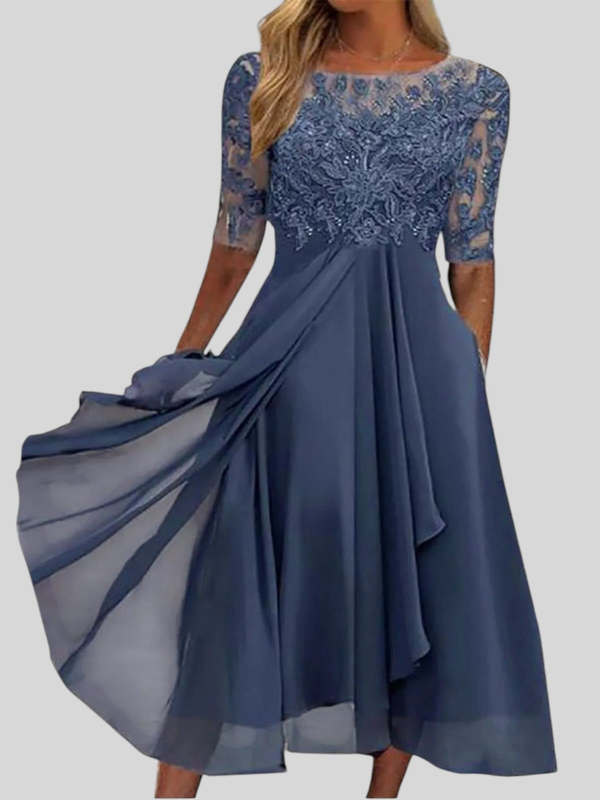 Zaria – The Flattering Lace Midi Dress
