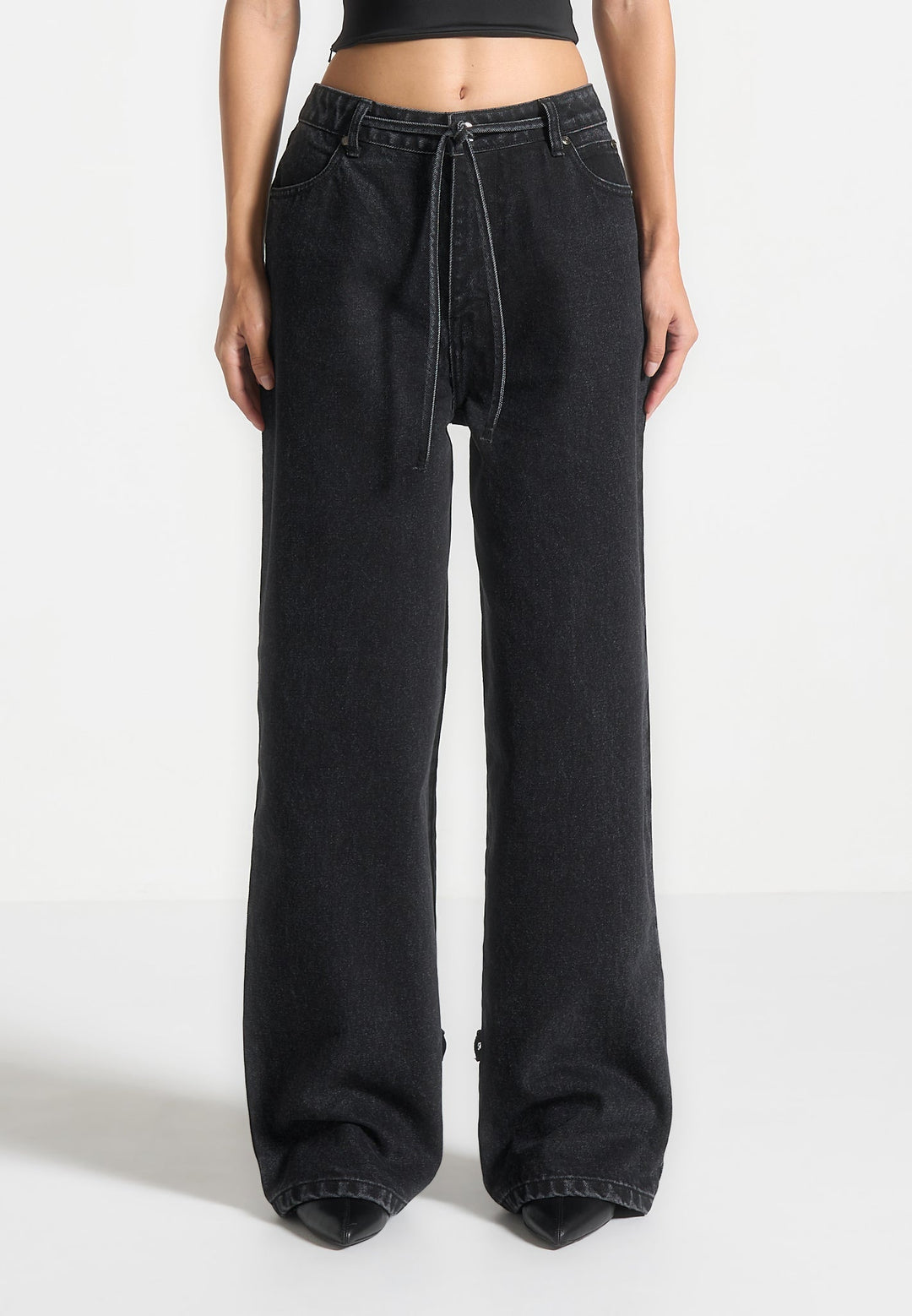 Faye - Wide Mid Rise Jeans with Tie Waist - Washed Black