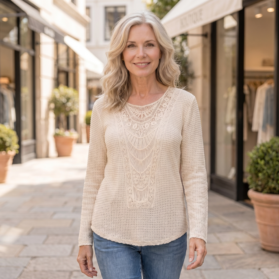 Caroline | Elegant Ibiza Knit Top.