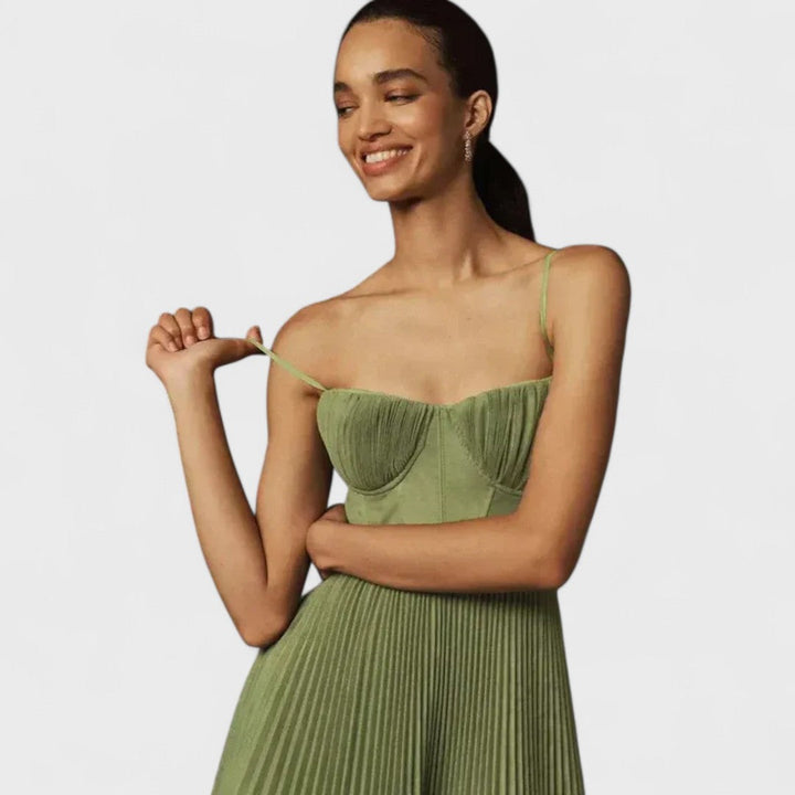 Isabella | Premium Midi Dress in Pleated Tulle