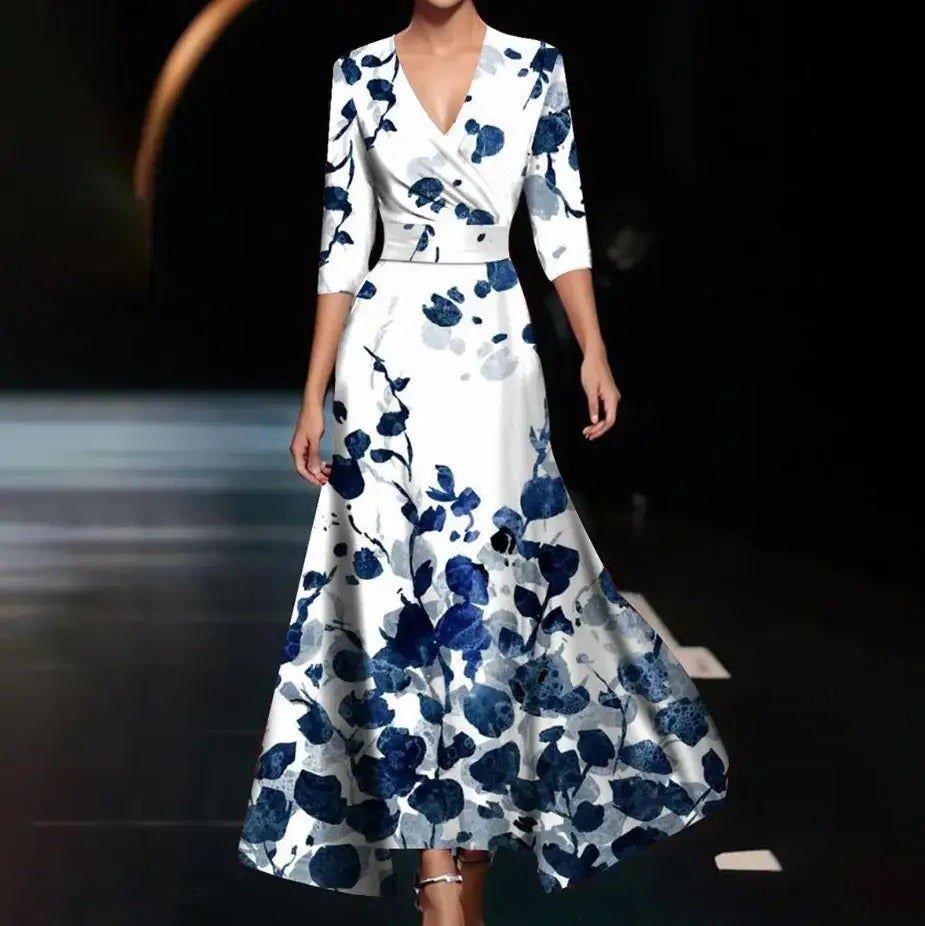 Aria™ | Chic Dress with Floral Print